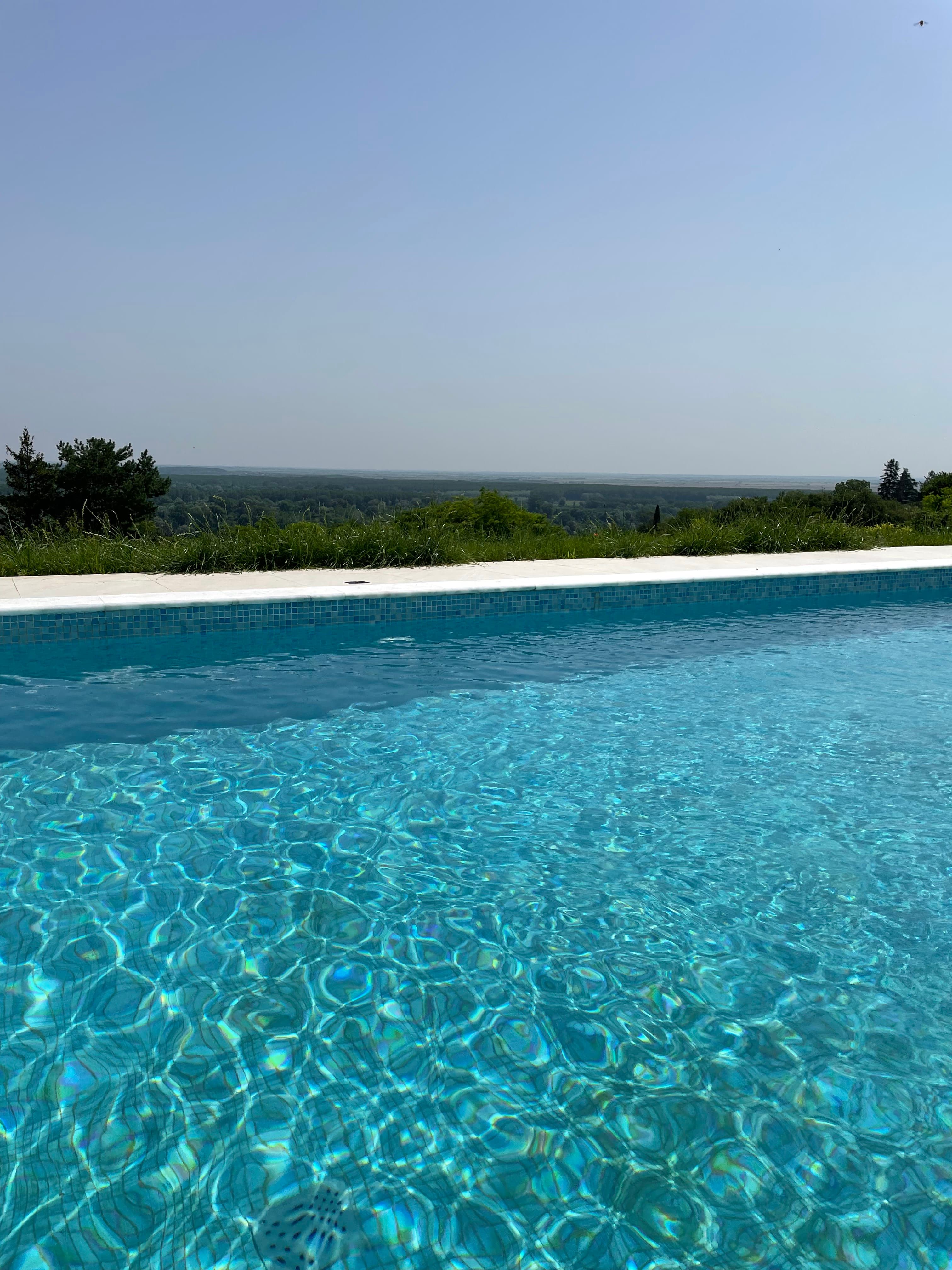 Pool panorama