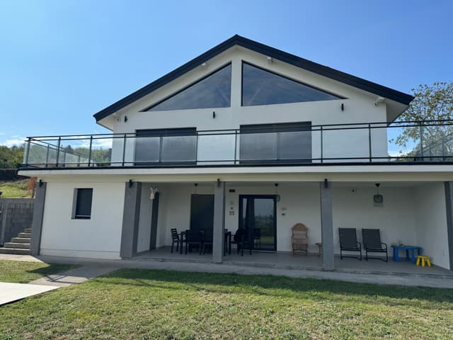 House detail 4